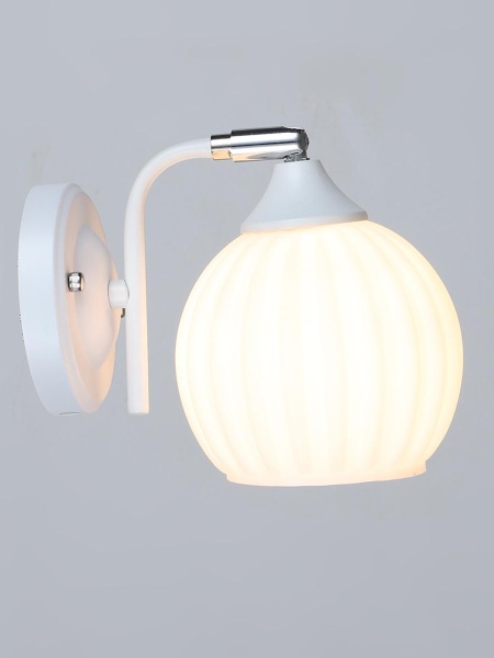 Бра Reluce 04737-0.2-01