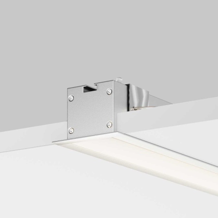 Линейный светильник Maytoni Technical LL313008