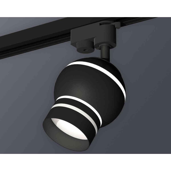 Комплект трекового светильника Ambrella light Track System XT1102065 SBK/FR черный песок/белый матовый (A2521, C1102, N7142)