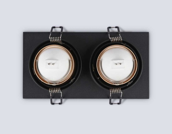 Светильник встраиваемый Ambrella Light TN102833