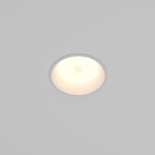 Встраиваемый светильник Maytoni Technical Downlight DL055-8W3K-SEN-W