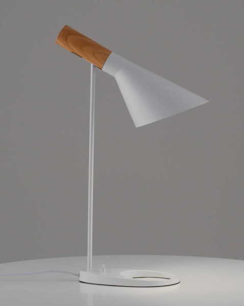 Лампа настольная Moderli Turin V11335-1T