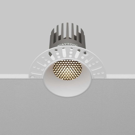 Встраиваемый светильник Maytoni Technical DL121-15W-3K-TRS-W