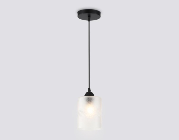 Светильник подвесной со стеклянным плафоном Ambrella light Traditional TR3409