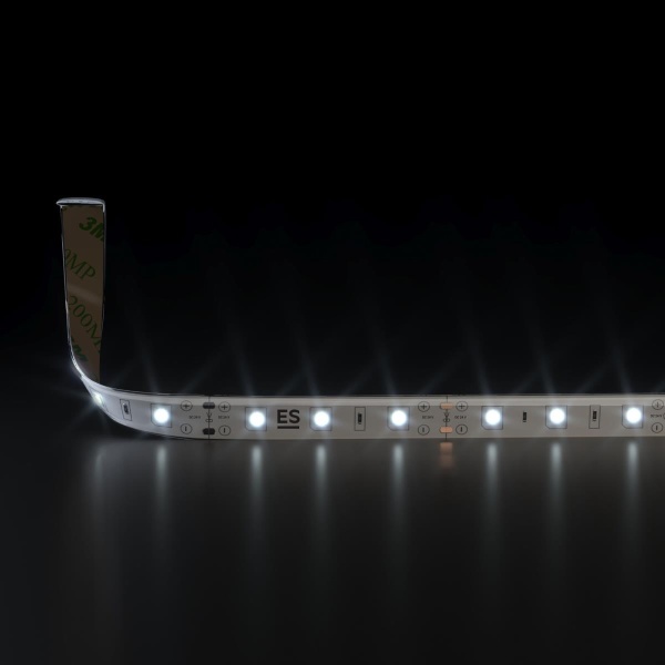 Светодиодная влагозащищенная лента Elektrostandard 4,8W/m 60LED/m 2835SMD дневной белый 5M a052957