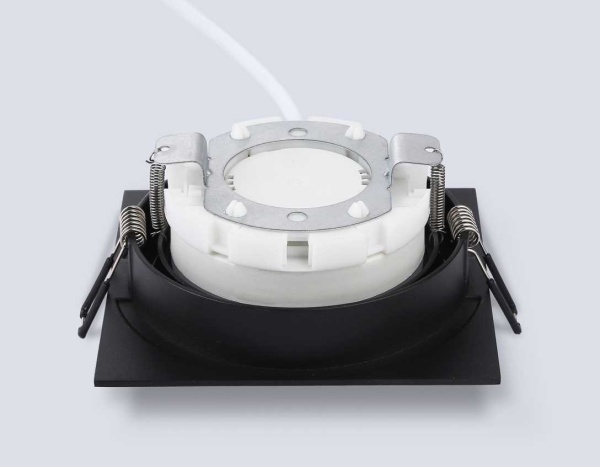 Светильник встраиваемый Ambrella Light TN51804