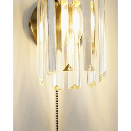 Бра Moderli Everly V10750-1W