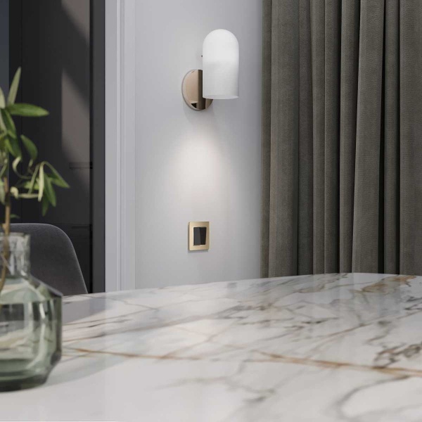 Выключатель двухклавишный перекрестный Werkel черный акрил W1123048 4690389197680