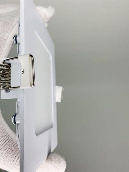 Встраиваемый светодиодный светильник Elvan VLS-102SQ-6W-WW-Wh