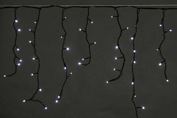 Cветодиодная гирлянда Sneha бахрома 230V белый статичный A-056AR WT