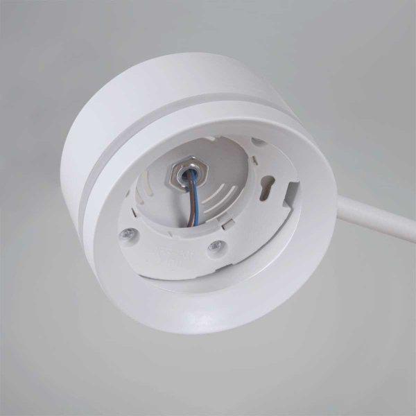 Потолочная люстра Reluce 20590-0.3-8+1 White