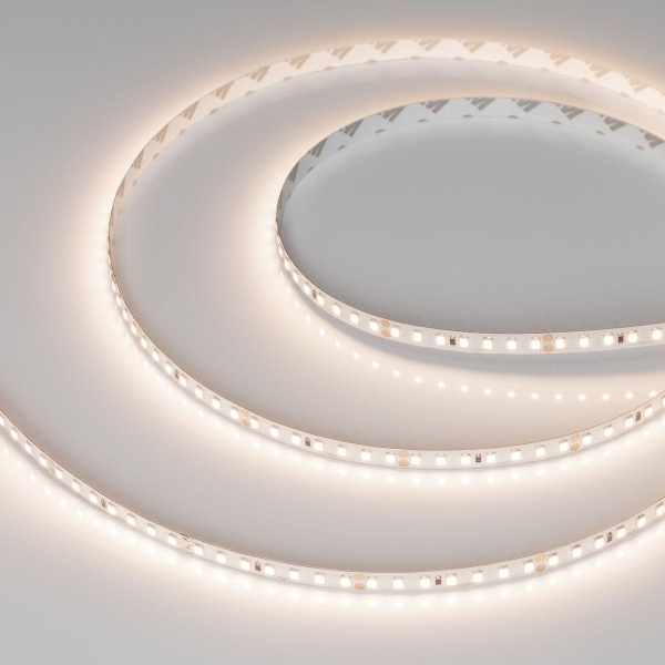 Светодиодная лента Arlight 10W/m 140Led/m 2835SMD теплый белый 5M UL-A140-8mm 24V Warm3500 046975