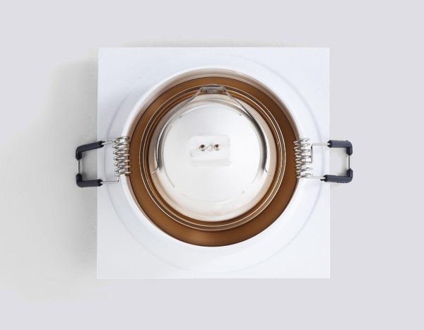 Встраиваемый светильник Ambrella Light Techno Spot Standard Tech TN102728 Встраиваемый светильник Ambrella Light Techno Spot Standard Tech TN102728
