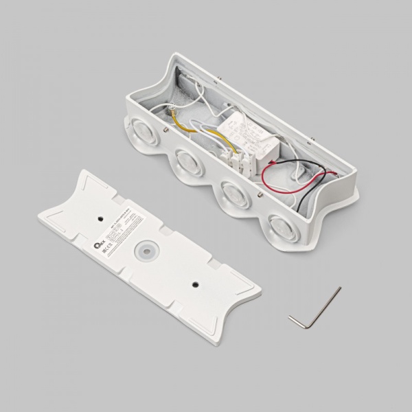 Уличный настенный светодиодный светильник IMEX Cross IL.0014.0019-8-WH