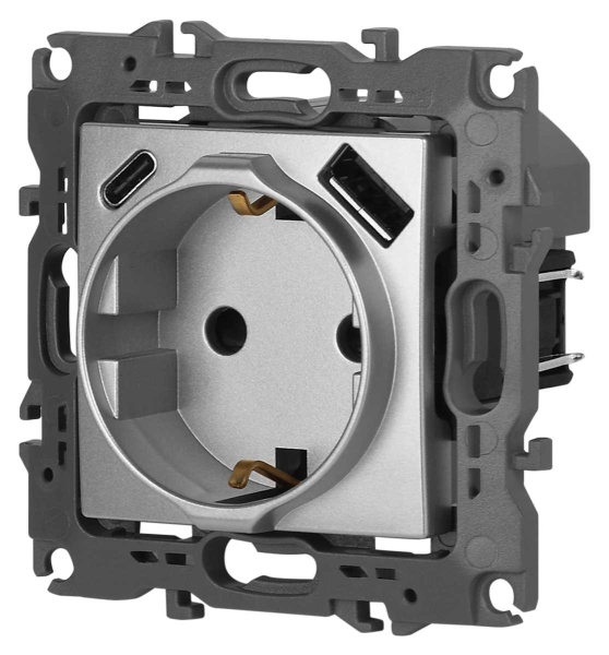 Розетка ЭРА Серия 12 12-4108-03 2P+E 16A-250В со шторками с USB type-A+C 5В-3А алюминий Б0067716
