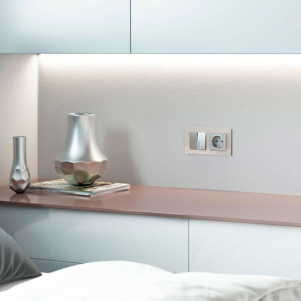 Выключатель Werkel Hammer двухклавишный с подсветкой серебряный W1220106 4690389162367