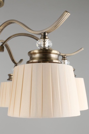 Потолочная люстра Omnilux Arosio OML-88417-06