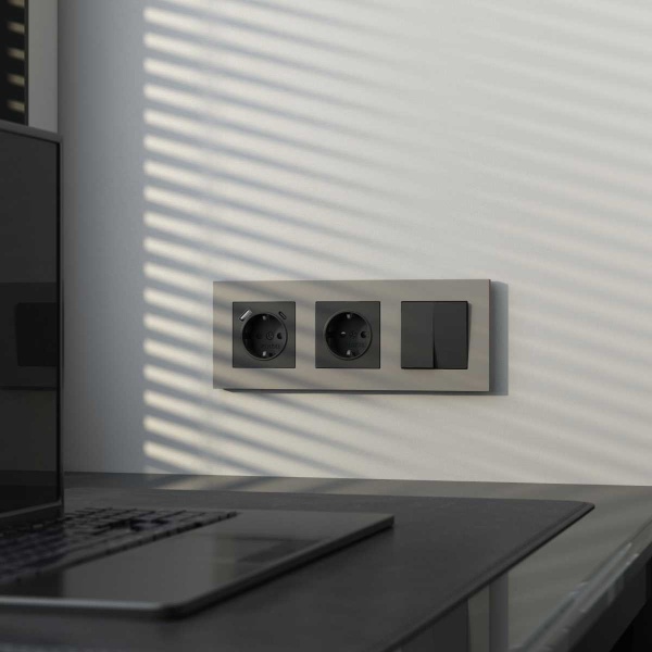 Рамка на 3 поста Werkel Slab дымчатый софт W0032917 a071626