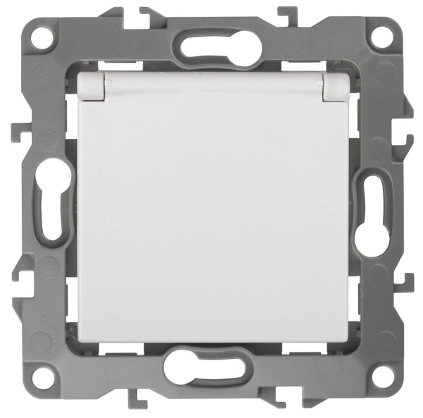 Розетка ЭРА 12 2P E Schuko со шторками с крышкой 16A 250V 12-2103-01 Б0014693 Розетка ЭРА 12 2P E Schuko со шторками с крышкой 16A 250V 12-2103-01 Б0014693