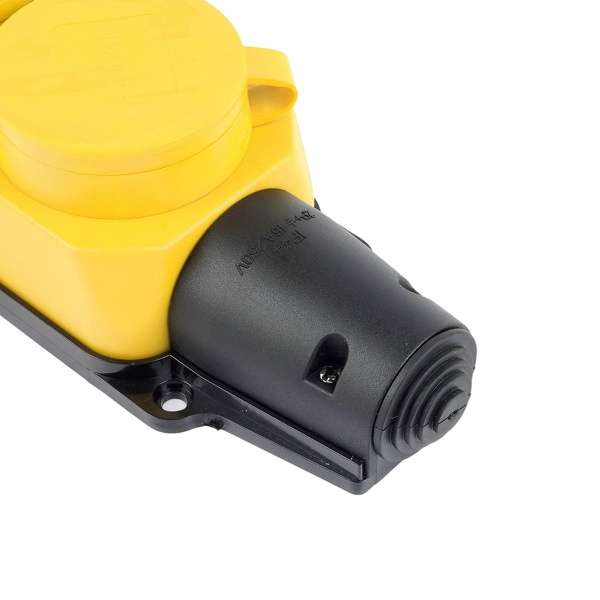 Розетка переносная 4-местная 2P+PE Stekker Одри с крышкой желтый RST16-24-44-6 49406