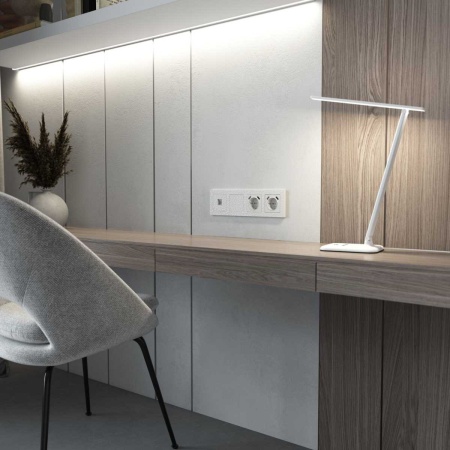 Лицевая панель Werkel Hammer белый W1259201 4690389162756