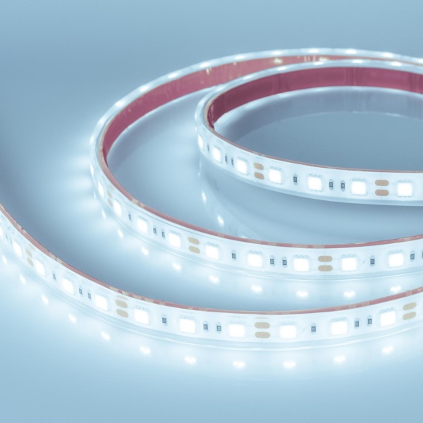 Светодиодная влагозащищенная лента Arlight 14,4W/m 60LED/m 5060SMD холодный белый 5M 036441