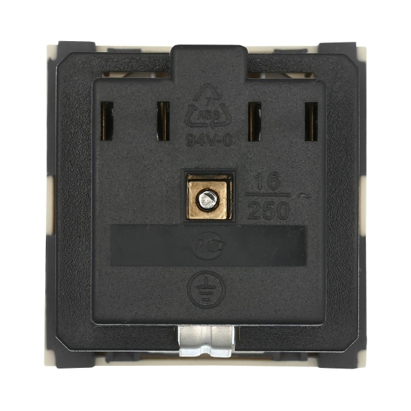 Розетка LK Studio с з/к, без шторок (бежевый) LK45 851301