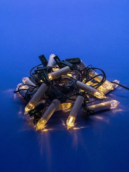 Светодиодная гирлянда Uniel Свечки 220V теплый белый ULD-S0600-030/SGA Warm White IP20 Candles UL-00005469