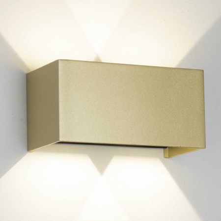 Настенный уличный светильник Mantra DAVOS 9227