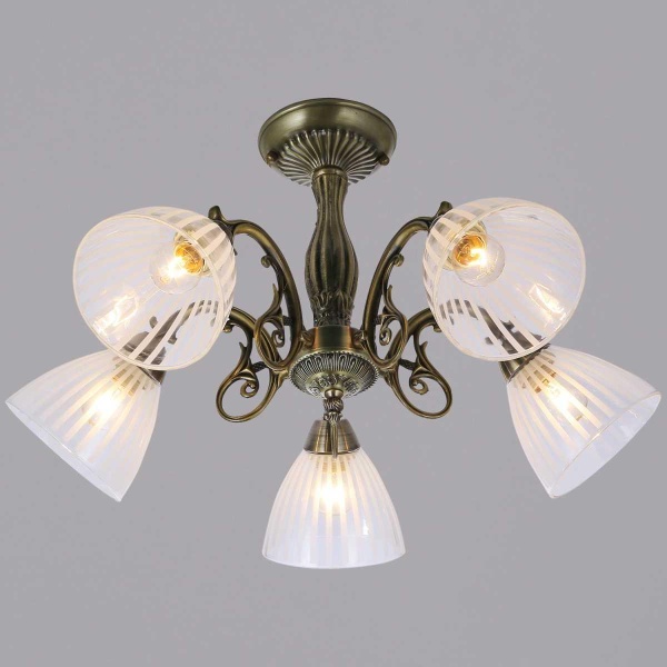 Люстра Reluce 72447-0.3-05