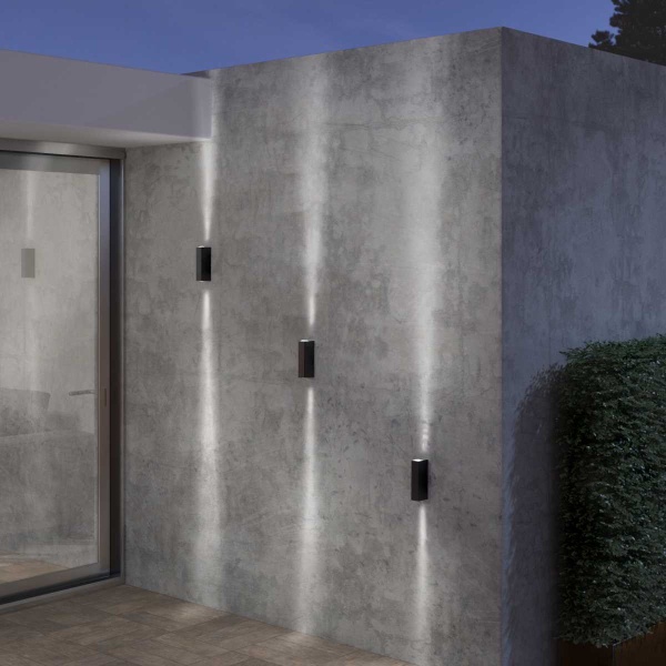 Уличный настенный светодиодный светильник Elektrostandard Blaze 35136/W черный a057050