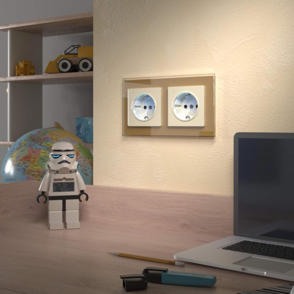 Розетка с заземлением с подветкой Werkel слоновая кость W1171403 4690389171673 Розетка с заземлением с подветкой Werkel слоновая кость W1171403 4690389171673