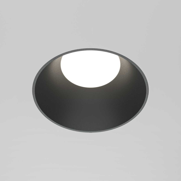 Встраиваемый светильник Maytoni Technical Downlight Share DL126-GU10-TRS-B