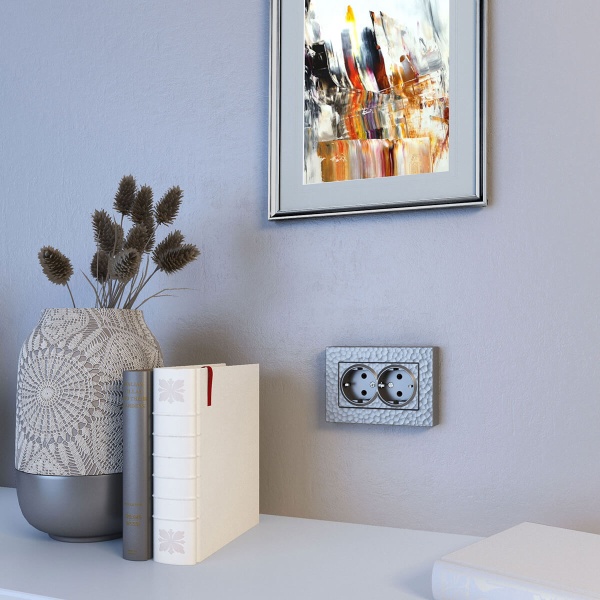 Розетка Werkel Hammer двойная с заземлением серебряный W1272006 4690389162954 Розетка Werkel Hammer двойная с заземлением серебряный W1272006 4690389162954