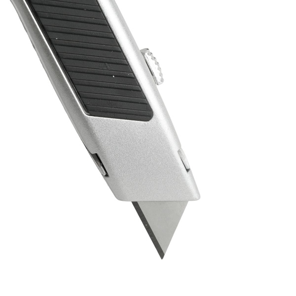 Нож строительно-монтажный с трапециевидным лезвием, 19 мм, 2 лезвия в рукоятке, GS, KMU-13-T 50200