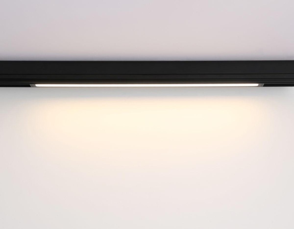 Трековый светодиодный светильник Ambrella Light Track System Magnetic 220V GL1292