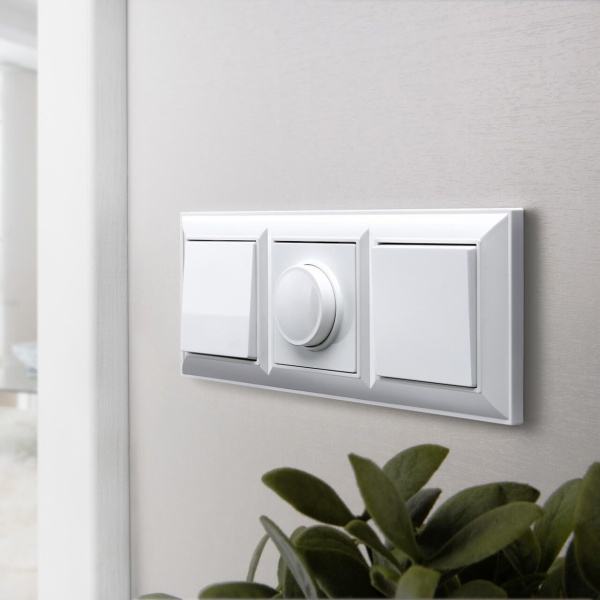 Рамка на 3 поста Werkel Fiore белый W0032201 4690389160387