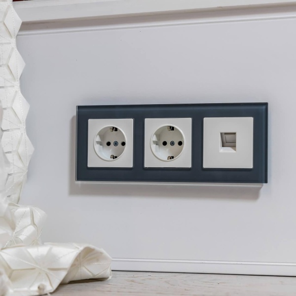 Розетка Werkel Ethernet RJ-45 белая W1181001 4690389155369 Розетка Werkel Ethernet RJ-45 белая W1181001 4690389155369