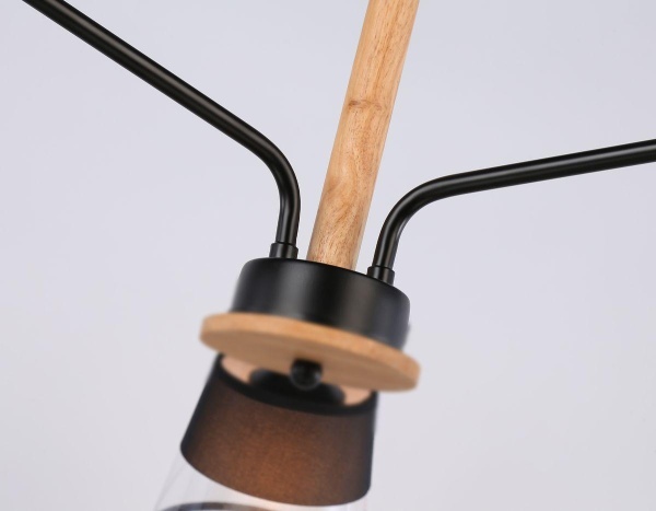 Потолочная люстра Ambrella light Traditional Modern Losk TR4740