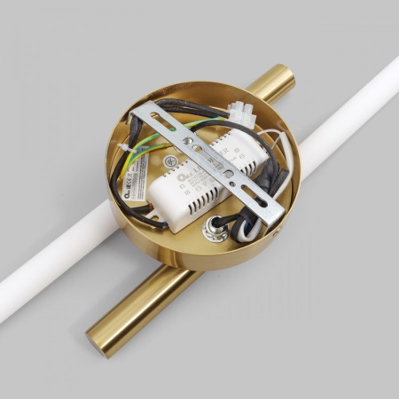 Настенный светодиодный светильник IMEX Toscana PLW-7048-570SGD