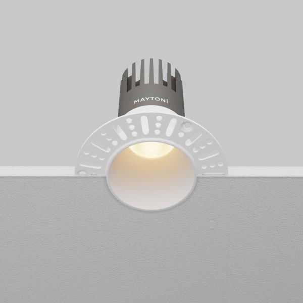 Встраиваемый светильник Maytoni Technical Downlight Dip DL120-10W-3K-TRS-W