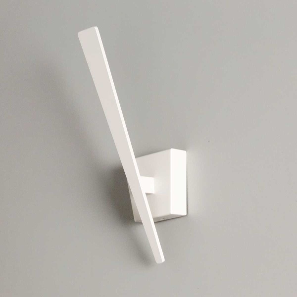 Настенный светильник Citilux Декарт-1 CL704010N