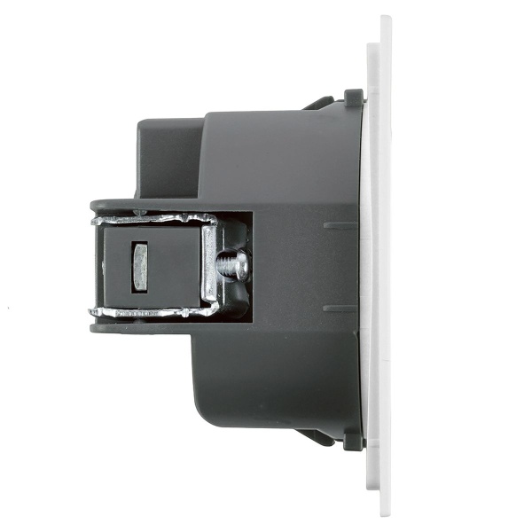 Розетка 1-местная с защитной шторкой с/з (механизм), Stekker, 250В, 16А Мия, RST16-3110-01, белая магнолия 50440