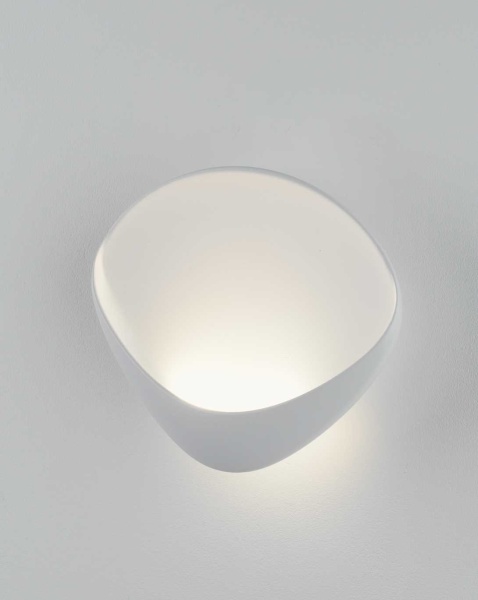 Светильник настенный светодиодный Moderli Kelly V11651-WL