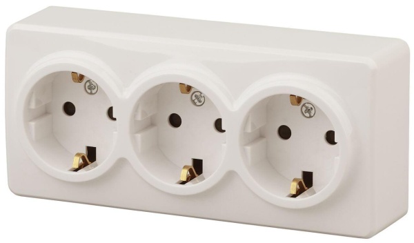 Розетка ЭРА Эксперт 3х2P E со шторками Schuko 16A 250V 11-2209-02 Б0020704 Розетка ЭРА Эксперт 3х2P E со шторками Schuko 16A 250V 11-2209-02 Б0020704