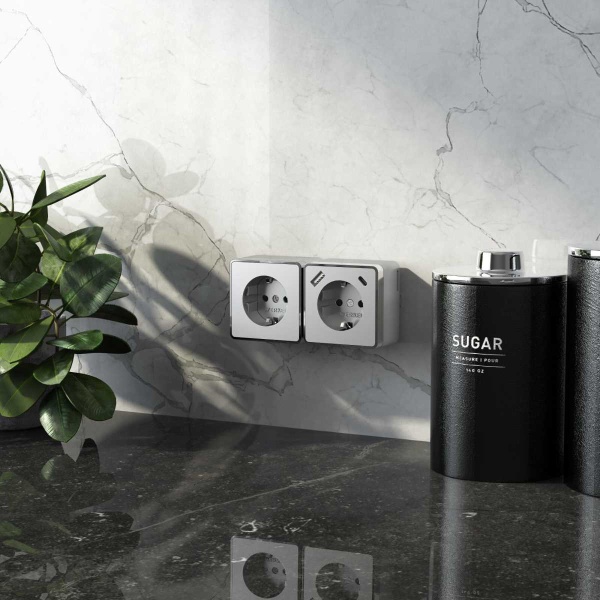 Розетка с заземлением, шторками и USB тип A+C Werkel Gallant серебряный W5071706 4690389179624