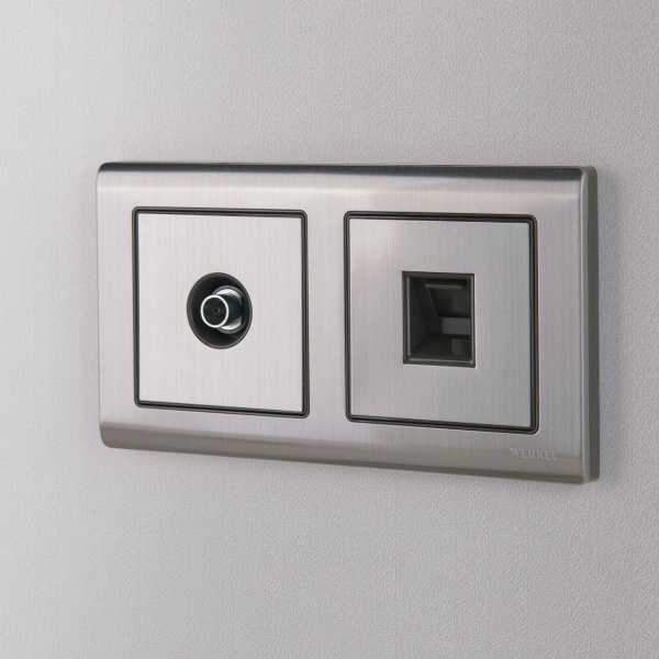 Розетка Ethernet RJ-45 Werkel глянцевый никель W1181002 4690389158247 Розетка Ethernet RJ-45 Werkel глянцевый никель W1181002 4690389158247