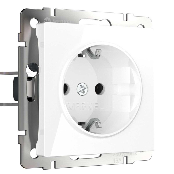Розетка с заземлением Werkel белый W1171001 4690389155116