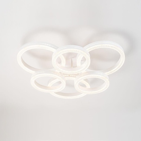 Потолочная светодиодная люстра Escada Fianit 10282/6LED