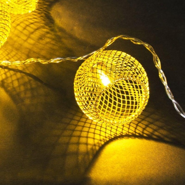 Cветодиодная гирлянда Sneha Шарик 230V теплый белый статичный A-461